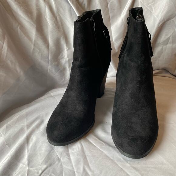 Just Fab Black Suede Fringe Ankle Boots SZ 10 Heeled Booties Cowgirl Western - Picture 2 of 9